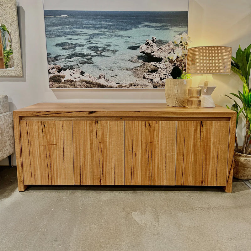 Baye Buffet 4 Door