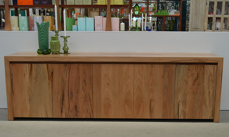 Baye Buffet 5 Door